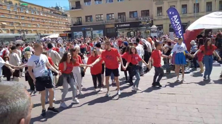 Maturanti po Srbiji proslavljaju završetak školske godine
