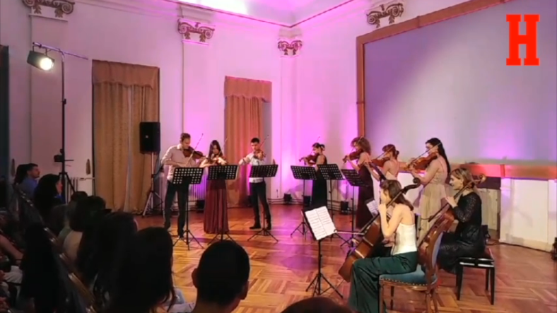 JEDINSTVEN DOGAĐAJ: Stefan Milenković i Gudačka reprezentacija mladih održali koncert u Kikindi