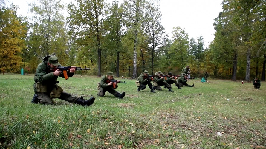 VOJNE VEŽBE ZA MOBILISANE: Pogledajte kako izgleda obuka vojnika u Rusiji