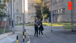 PALI PRVI POLJUPCI: Zoran Marjanović izašao iz pritvora, dočekala ga devojka Zorica