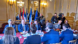 VUČIĆ SA MINISTROM ODBRANE: Drugi dan posete predsednika Srbije Francuskoj