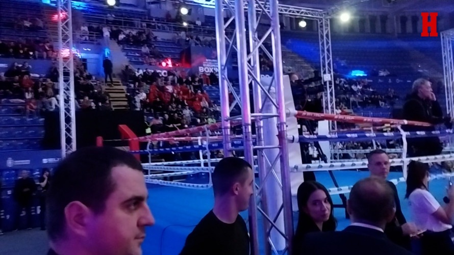 Defile ruskih boksera uz ovacije iz publike