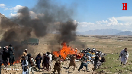 TALIBANI NA DELU: Pogledajte kako se u Avganistanu uništava alkohol i droga