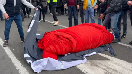 Spremna najduža zastava u istoriji Srbije